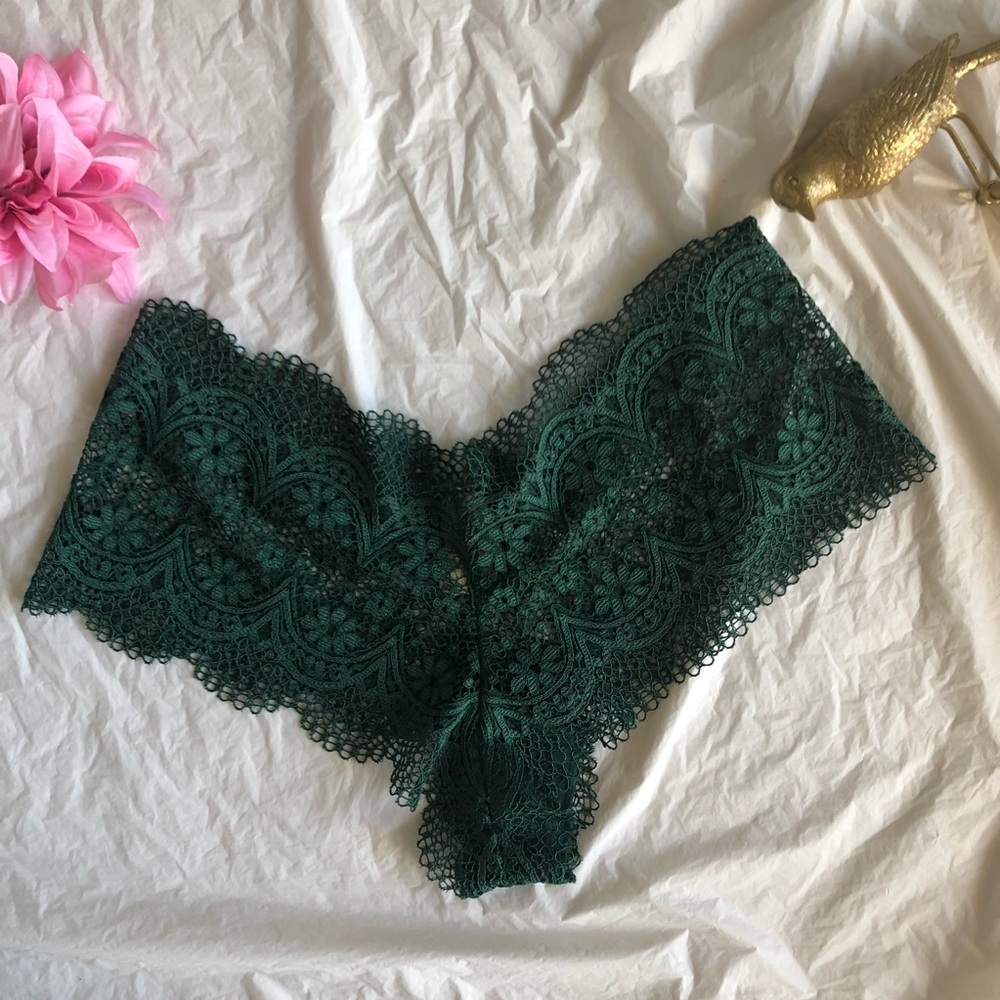 NWT Victoria’s Secret MiniShorts - Picture 3 of 3